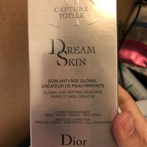 Dior - Capture Totale Dream Skin face cream
